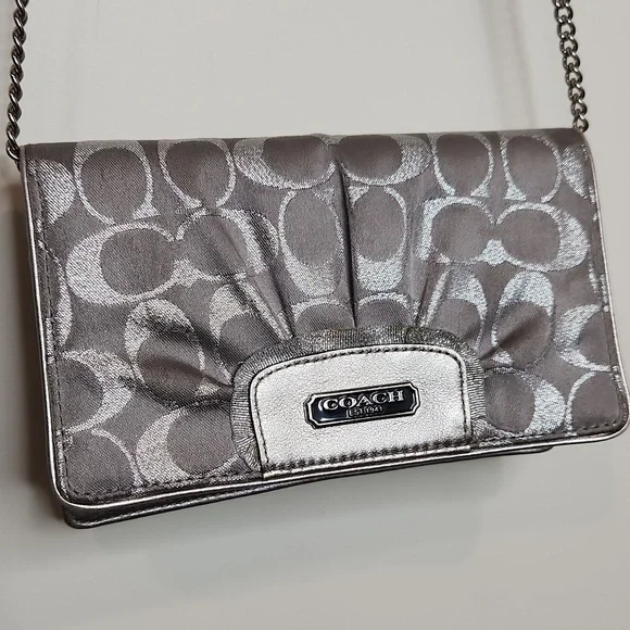 Coach Silver C Embroidered Crossbody with Chain Strap Gray Card Holder - Picture 1 of 12